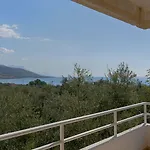 Hotel Kardamili Beach Hotel 3*