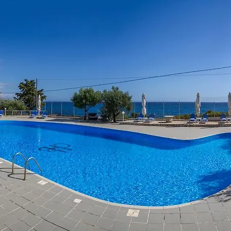 Kardamili Beach Hotel 3* Καρδαμύλη