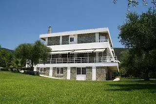 Kardamili Beach Hotel Отель 3*