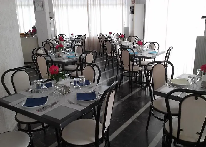 Kardamili Beach Hotel Отель 3*