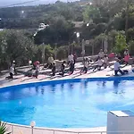 Kardamili Beach Hotel Otel