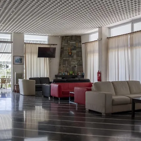 Kardamili Beach Hotel