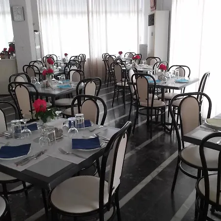 Kardamili Beach Hotel Szálloda 3*