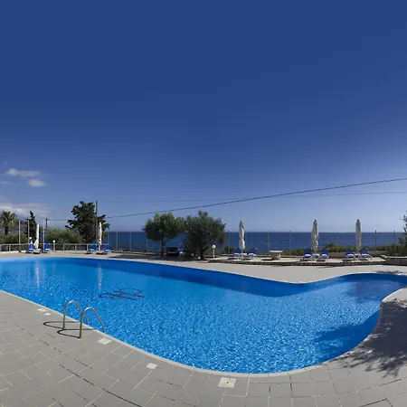 Kardamili Beach Hotel Szálloda