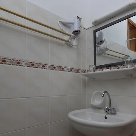 Szálloda Kardamili Beach Hotel Kardamíli