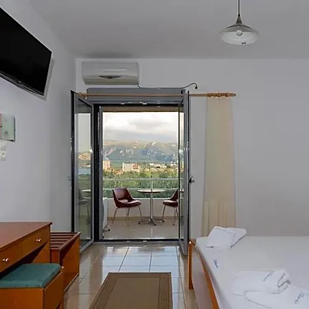 Kardamili Beach Hotel