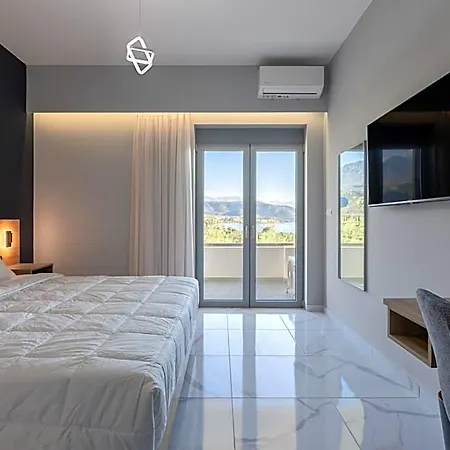 Kardamili Beach Hotel
