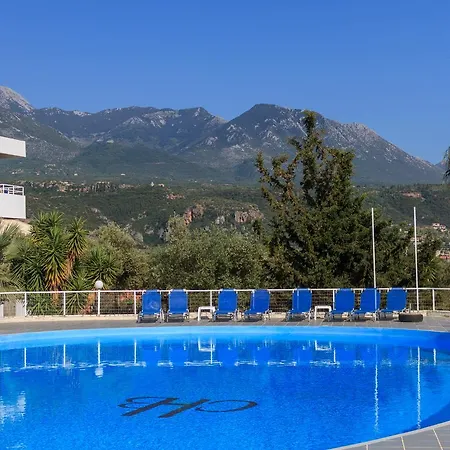 호텔 Kardamili Beach Hotel