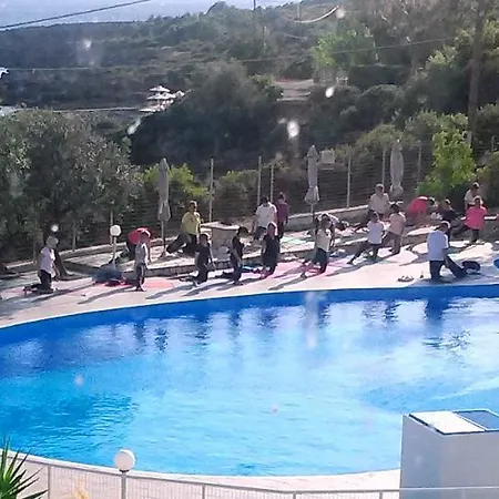 Kardamili Beach Hotel Szálloda