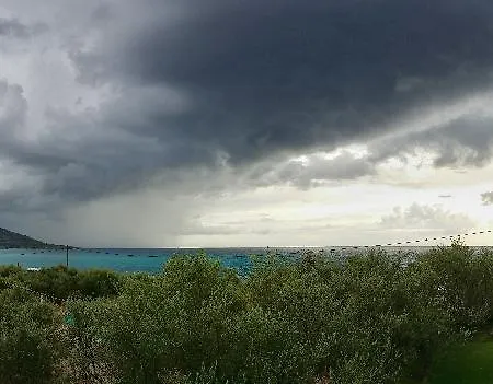 Kardamili Beach Hotel 3*