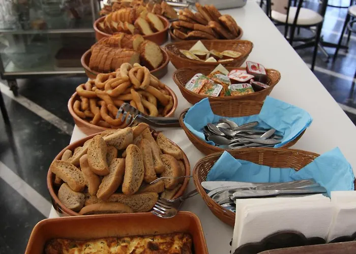 Kardamili Beach Hotel 3* カルダミリ