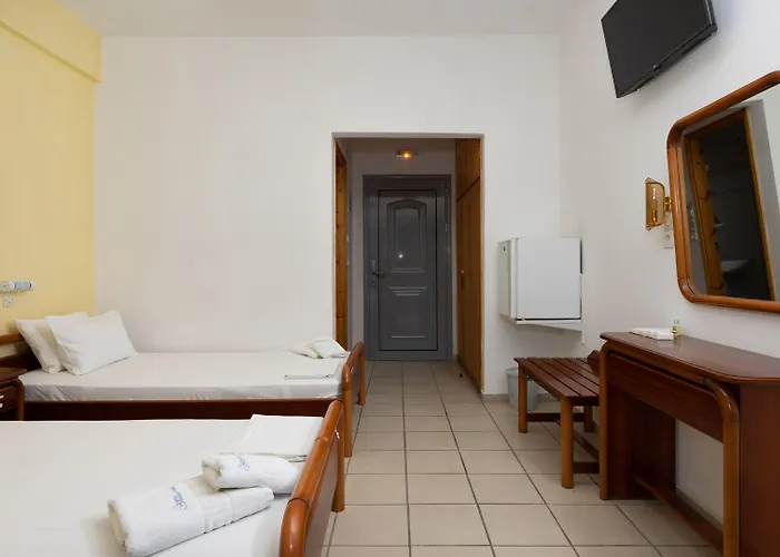 Kardamili Beach Hotel 3*